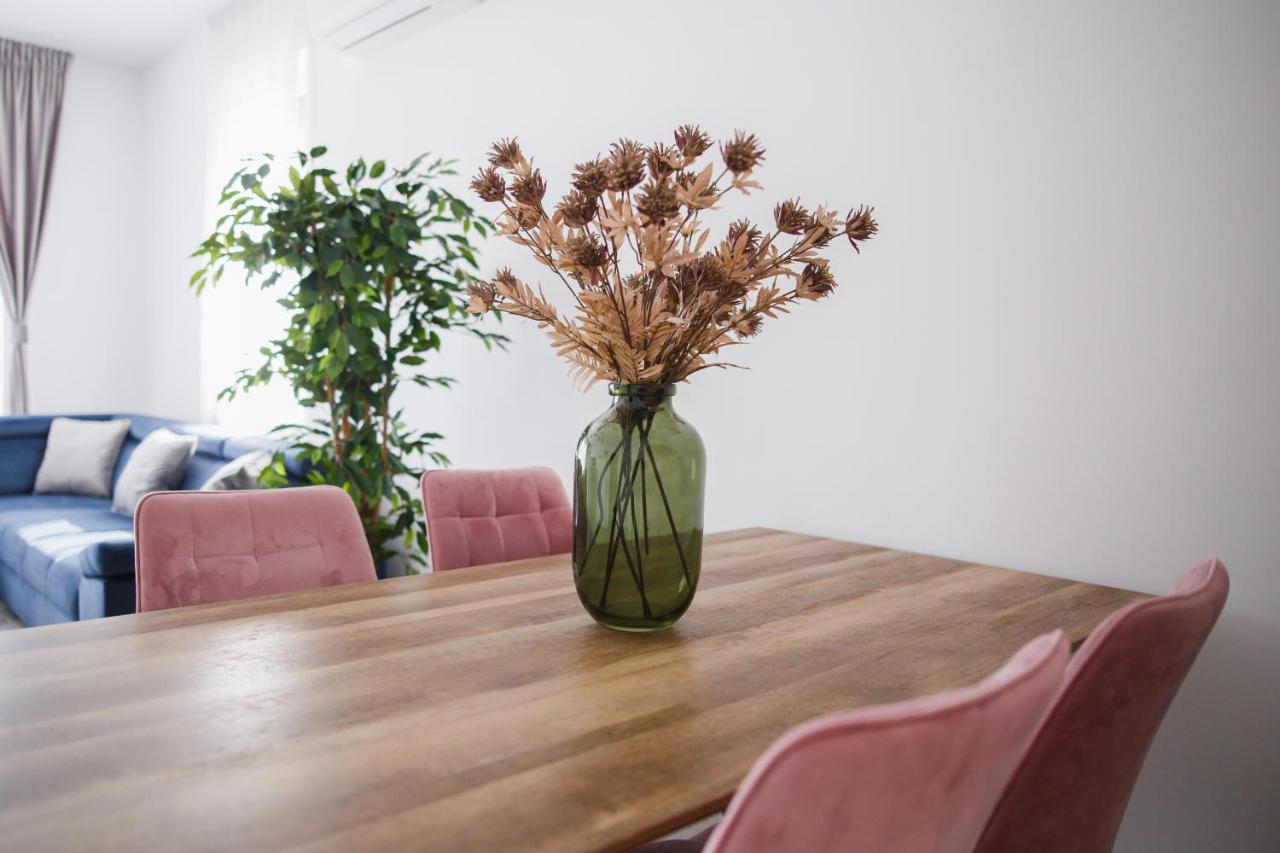 Perfect Harmony At Eas Residence Oradea Εξωτερικό φωτογραφία