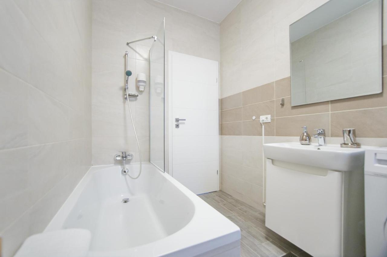 Perfect Harmony At Eas Residence Oradea Εξωτερικό φωτογραφία